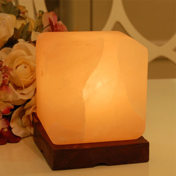 天然鹽晶燈